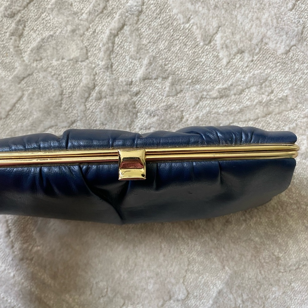 Vintage Ande Navy Purse with Gold Handle - Picture 3 of 4